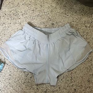 lululemon shorts hotty hot